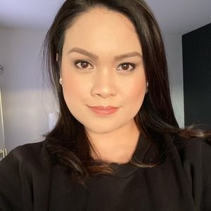 Meet your Posher, Cristina